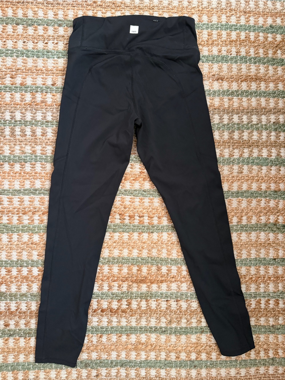 Black Vuori Leggings